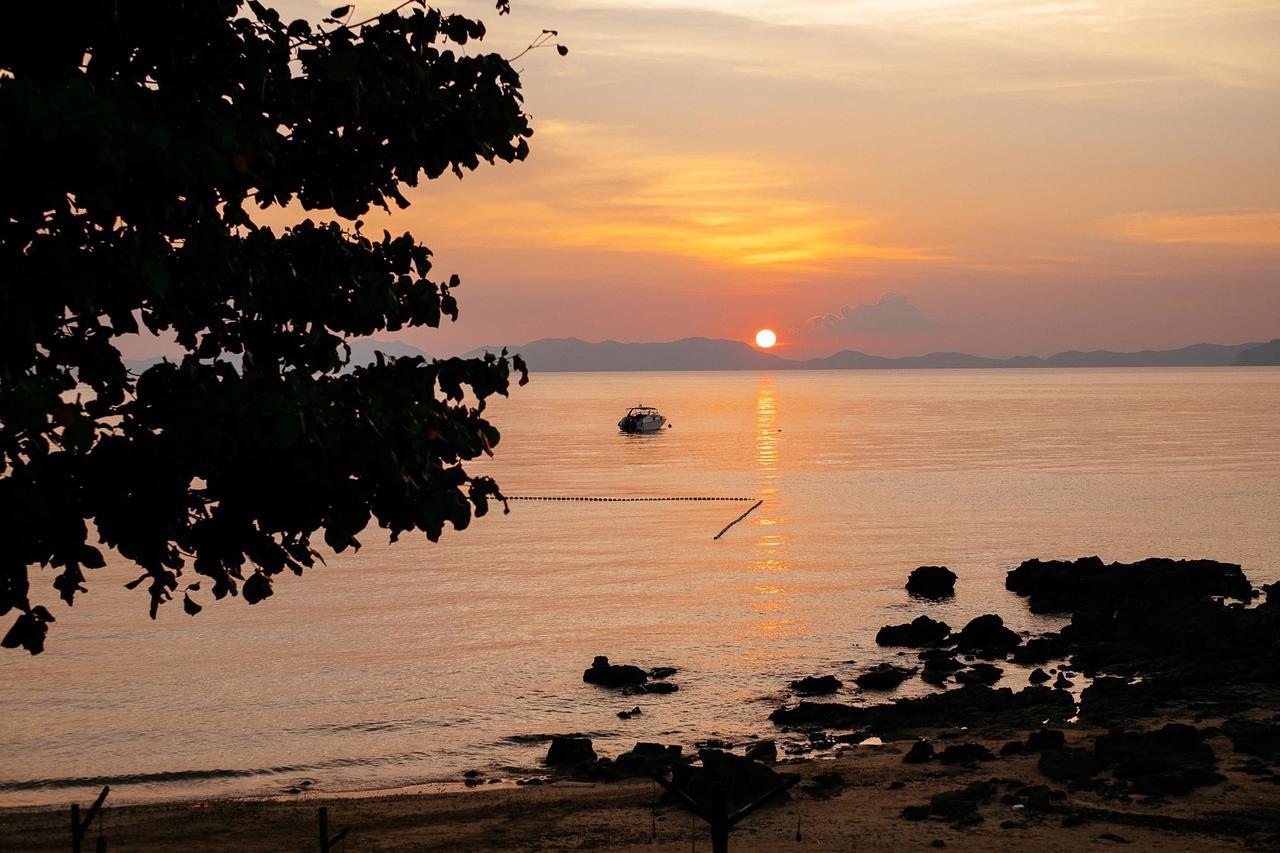 The Pelican Krabi Exterior foto